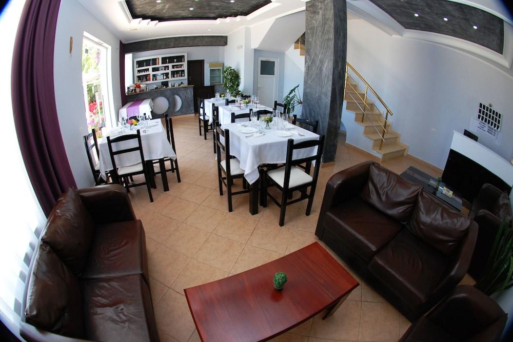 Villa Doka Sarandë 외부 사진