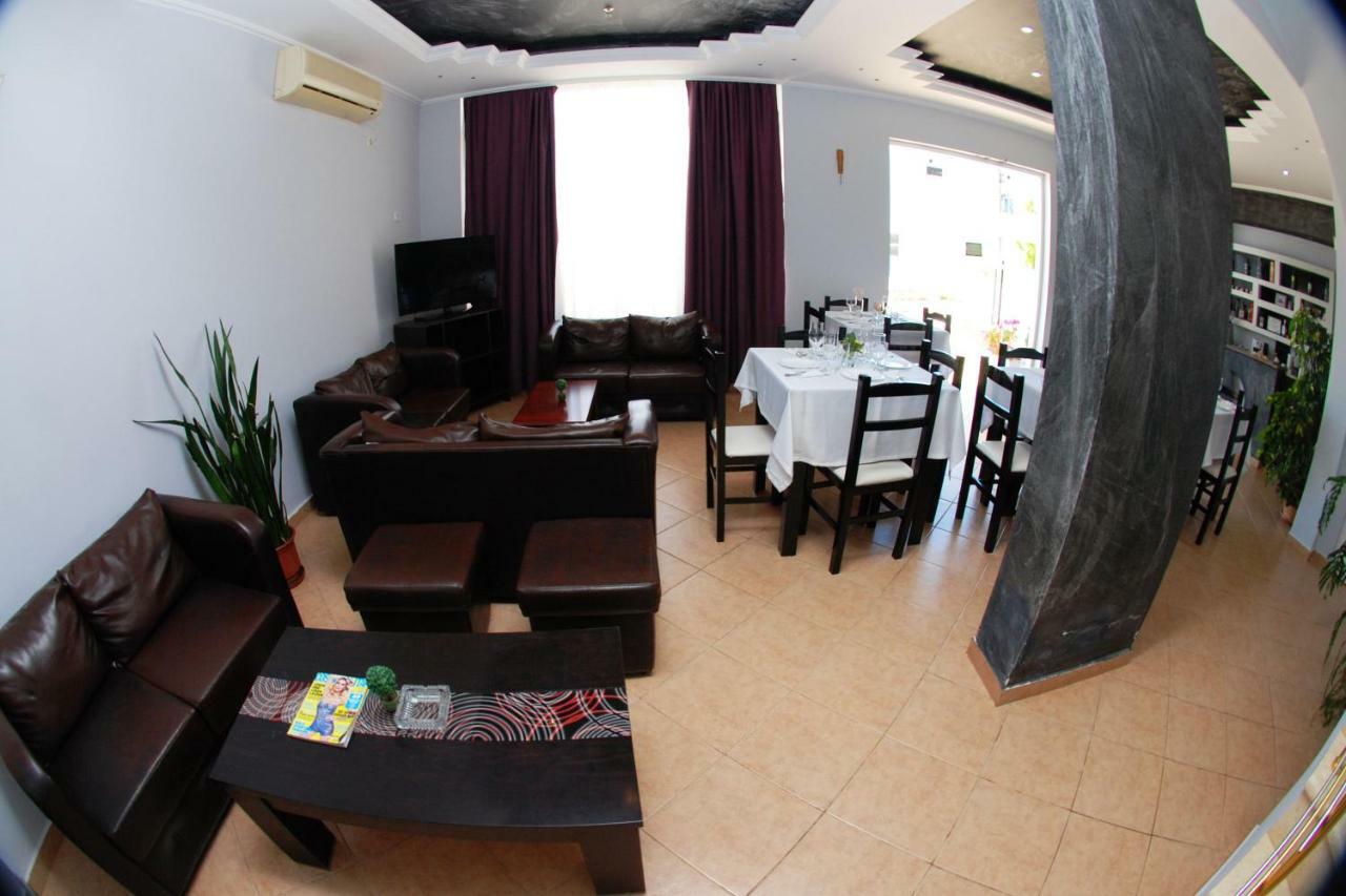 Villa Doka Sarandë 외부 사진