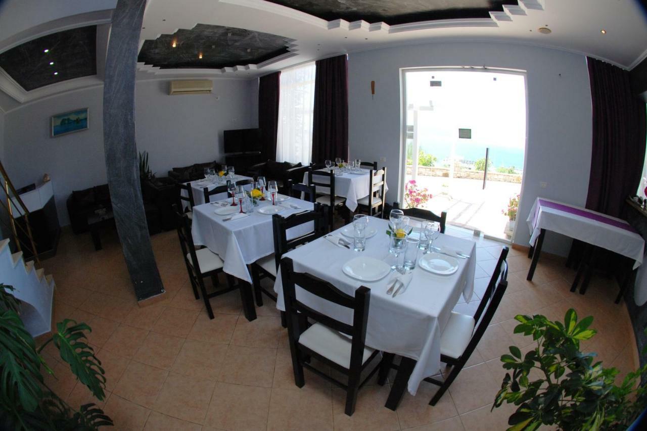 Villa Doka Sarandë 외부 사진
